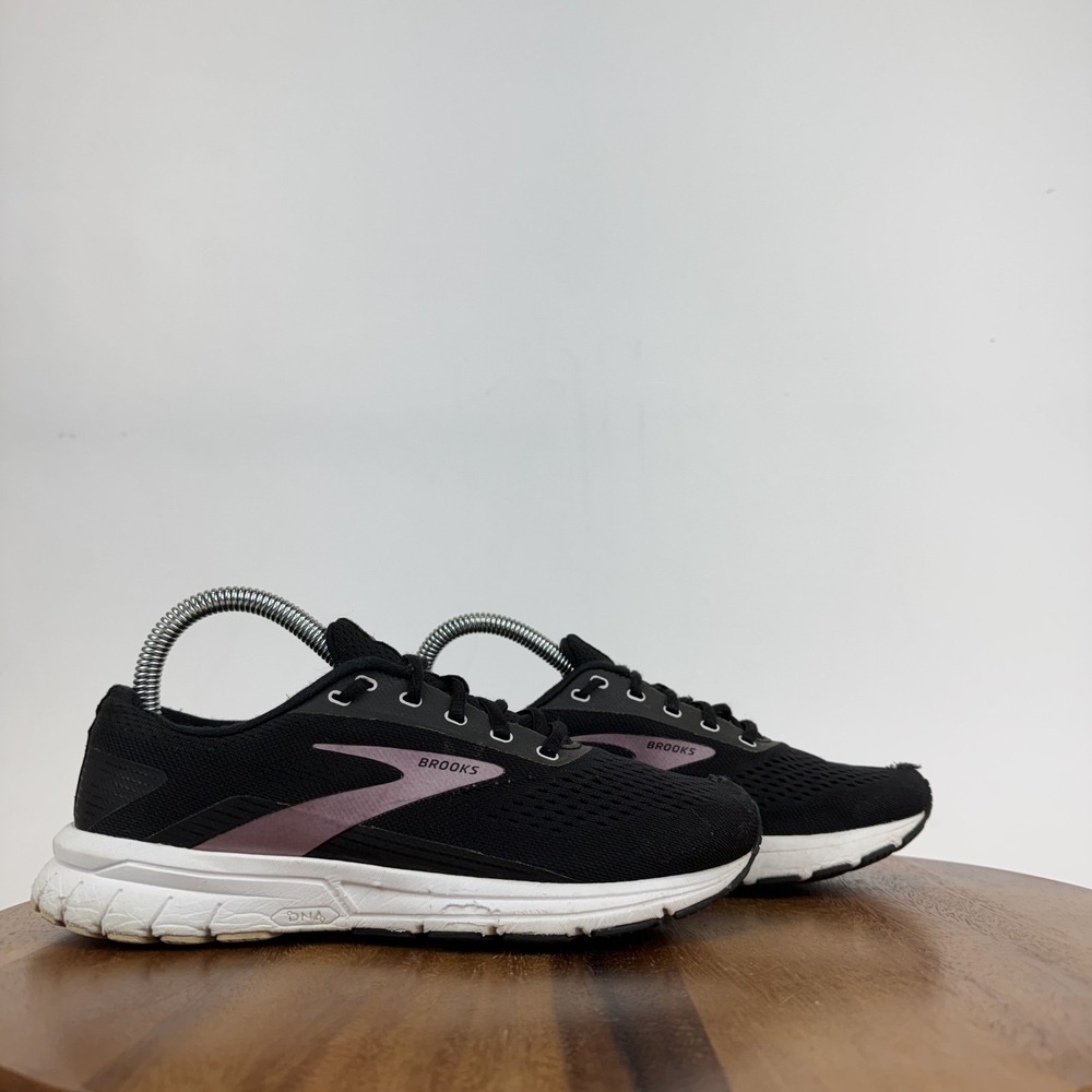 Womens Brooks Signal 3 Black Knit Athletic Road Running Sneakers Size 7 B GUC